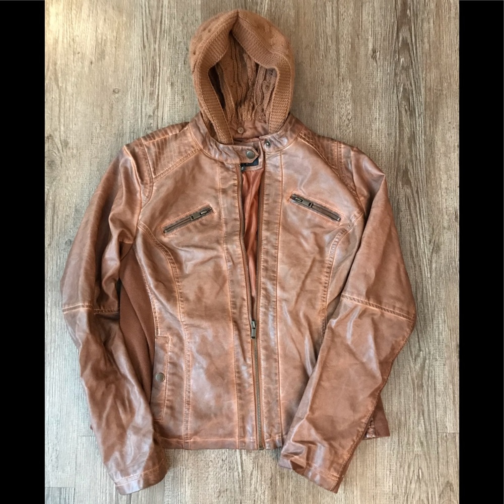 Signature Studio Leather Jacket